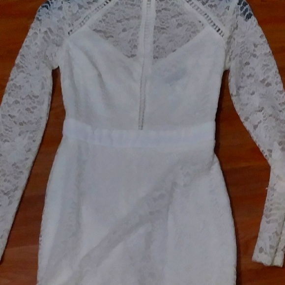 Ginger G Dresses & Skirts - Bodycon dress white turtle neck